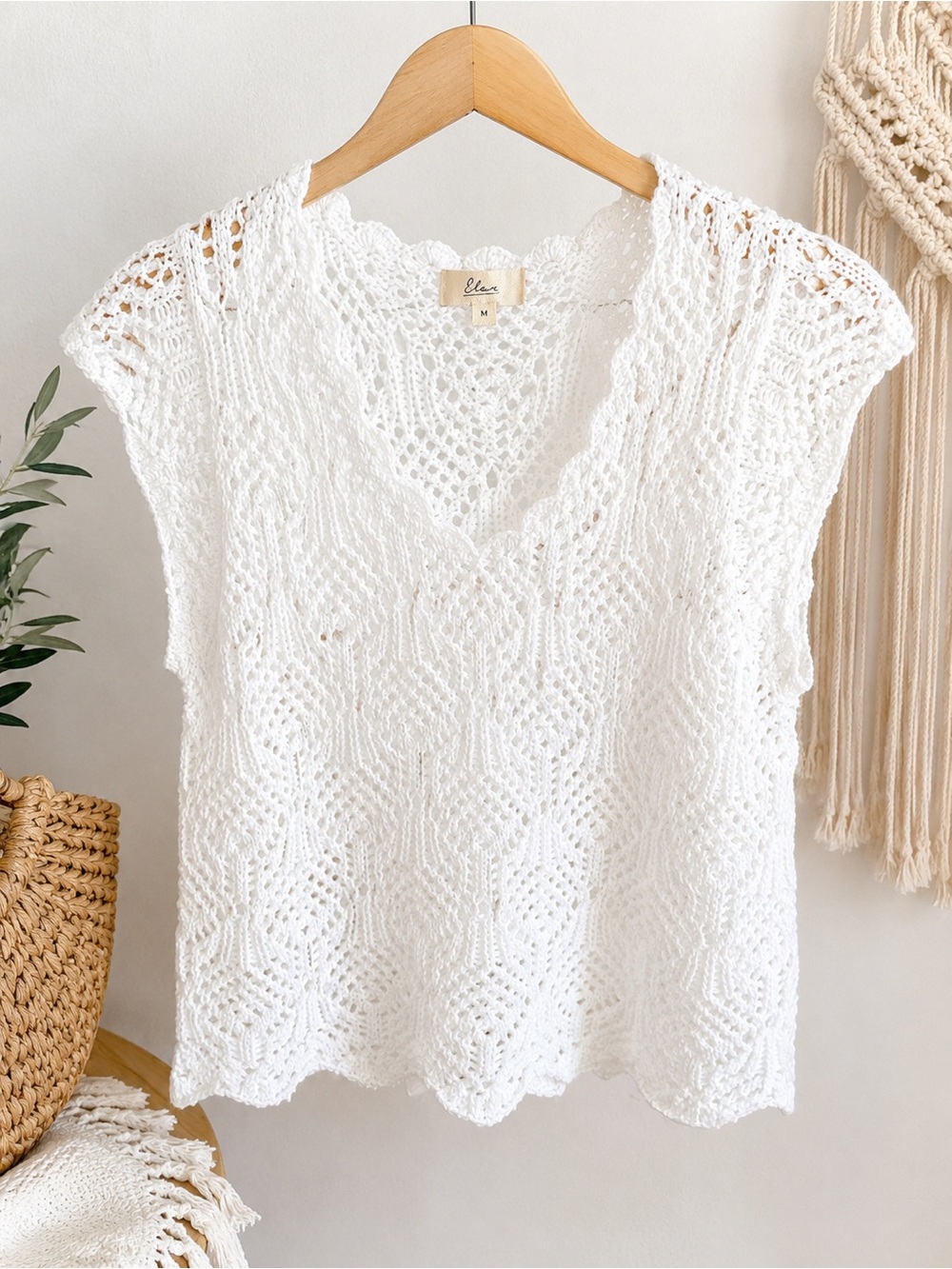 Elan White Crochet Knit Sleeveless Sweater Top Boho Coastal Cottagecore Medium